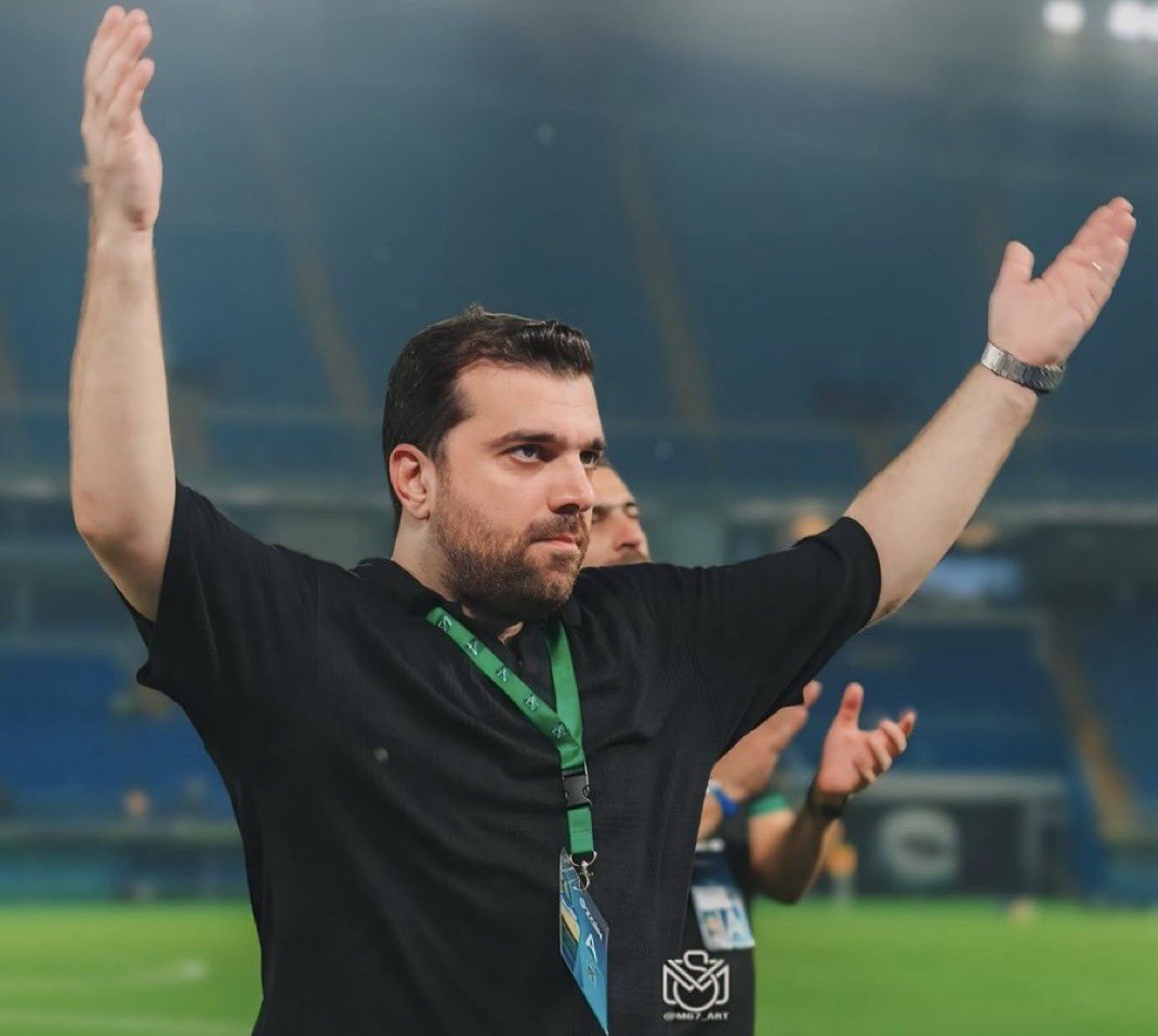 mohzainal85's tweet photo. في من قال ماراح يكمل حتى ثلاث مباريات بدوري وينشال 

وفي من قال اذا هذا مدربك ماراح تنافس

وفي من قال اذا هذا مدربك حدك المركز ٤ او ٥ 

الحقيقه منافس بكل البطولات وشتغل تحت ضغط وظروف لو مدرب ثاني كان قدم استقاله ثلاث نهائيات ومستوى وصناعة فريق للمستقبل
(شوي انصاف وترك عنك الشخصانيه ومو عيب لو طلع رايك غلط وعطيته حقه)💚💚كل الدعم لك يابوعلي 

@NMALSHATTI