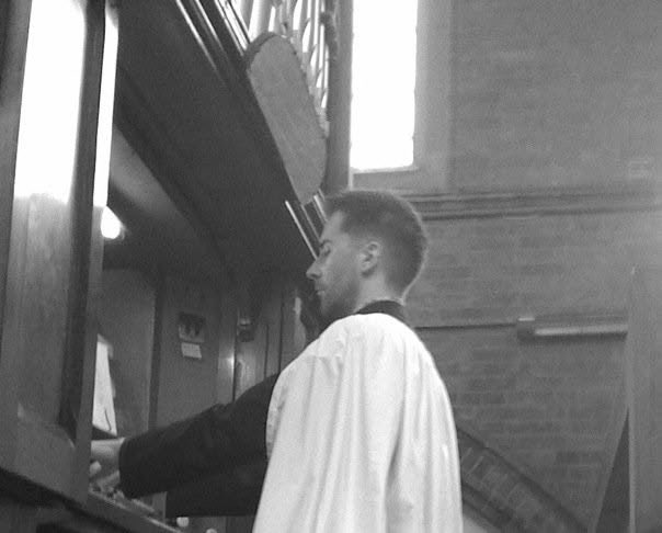 Lee Taylor tweet media