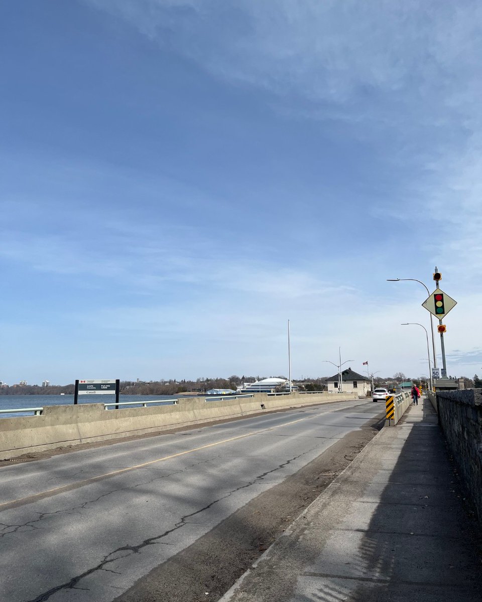 📣Reminder: the LaSalle Causeway is closed today from 6 a.m. to 8 p.m. Please follow detour routes and travel safely. We will share an update when the bridge has reopened to road traffic.