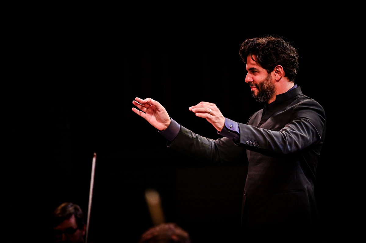 We are delighted to congratulate our Chief Conductor, Domingo Hindoyan on his new appointment as Music Director to the LA Opera which will run concurrently with his ongoing position with the Royal Liverpool Philharmonic Orchestra: liverpoolphil.com/news/press-rel…