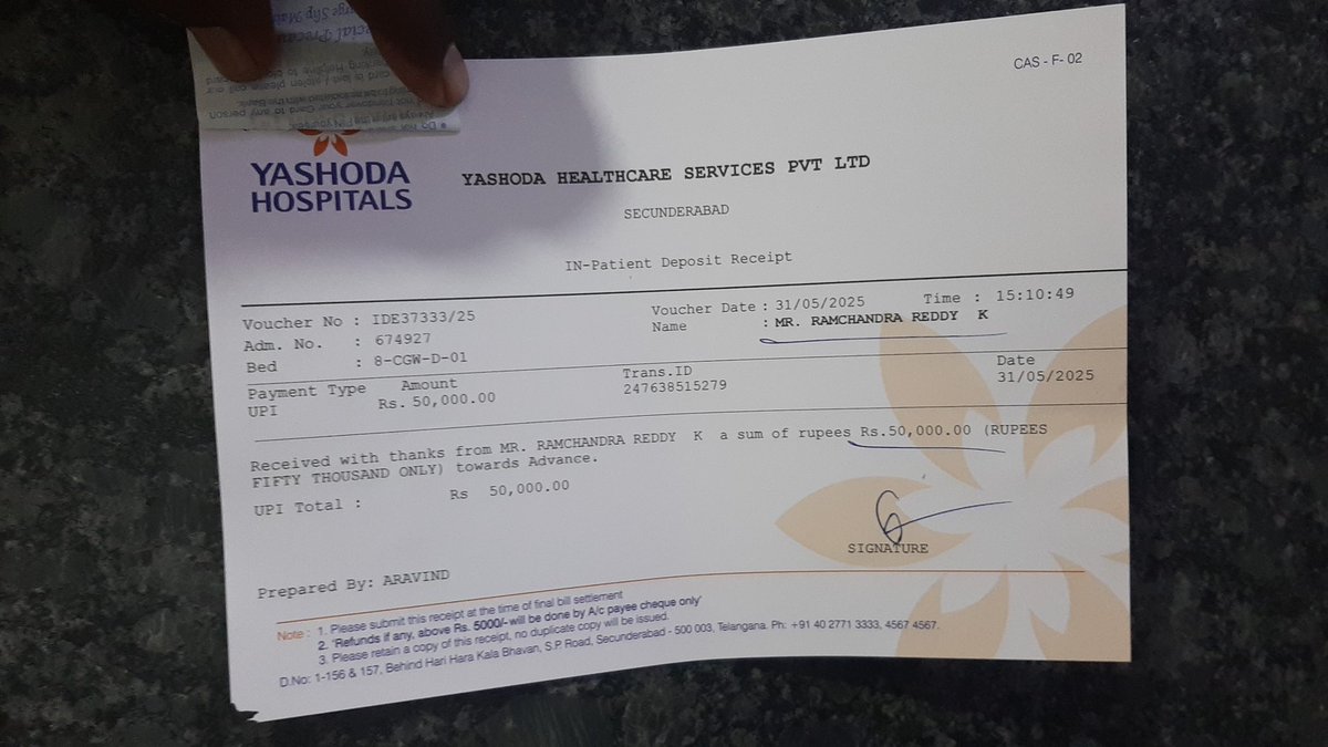 peekaboopri's tweet photo. 'If you know no one you would have to pay so called caution amount even after being insure''
says @YashodaHospital staff. 
My dad's surgery is delayed. His surgery was supposed to be done at 11am!!  &amp; so we had to succumb and pay #HealthBusinessNotCare https://t.co/6aOrUfTfL3