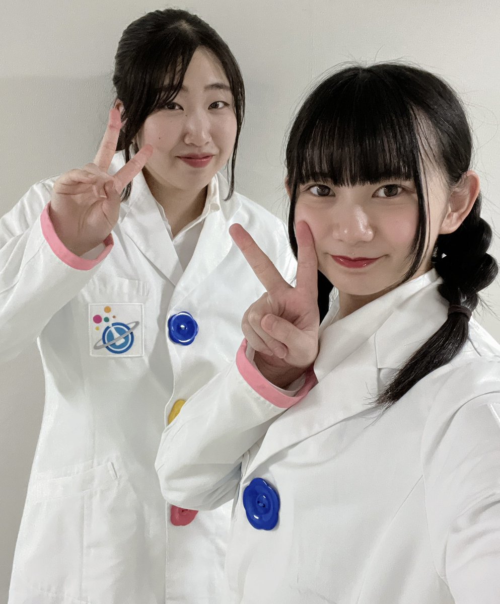 今日は、まなと一緒に町田市民ホールでのサイエンスショー🧪

保育園の先生の研修会でのショーだったので、大人の方ばかりでしたが、とても楽しそうな様子でした！

子供から大人まで、年齢関係なく楽しめる科学に改めて凄さを感じた1日でした！

#サイエンスショー