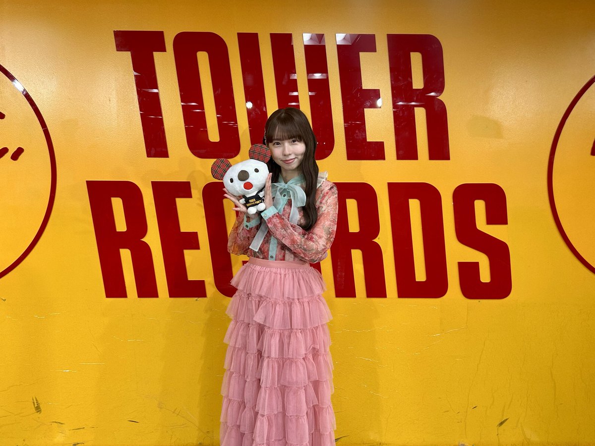 【#篠原望】

篠原望2025カレンダー発売記念イベント
ありがとうございました✨

本日は1月に予定していたイベントの振替でしたが
篠原望さんとファンの皆さまにとって
素敵な時間になったようでとても嬉しく思います☺️

またぜひお待ちしております❣️