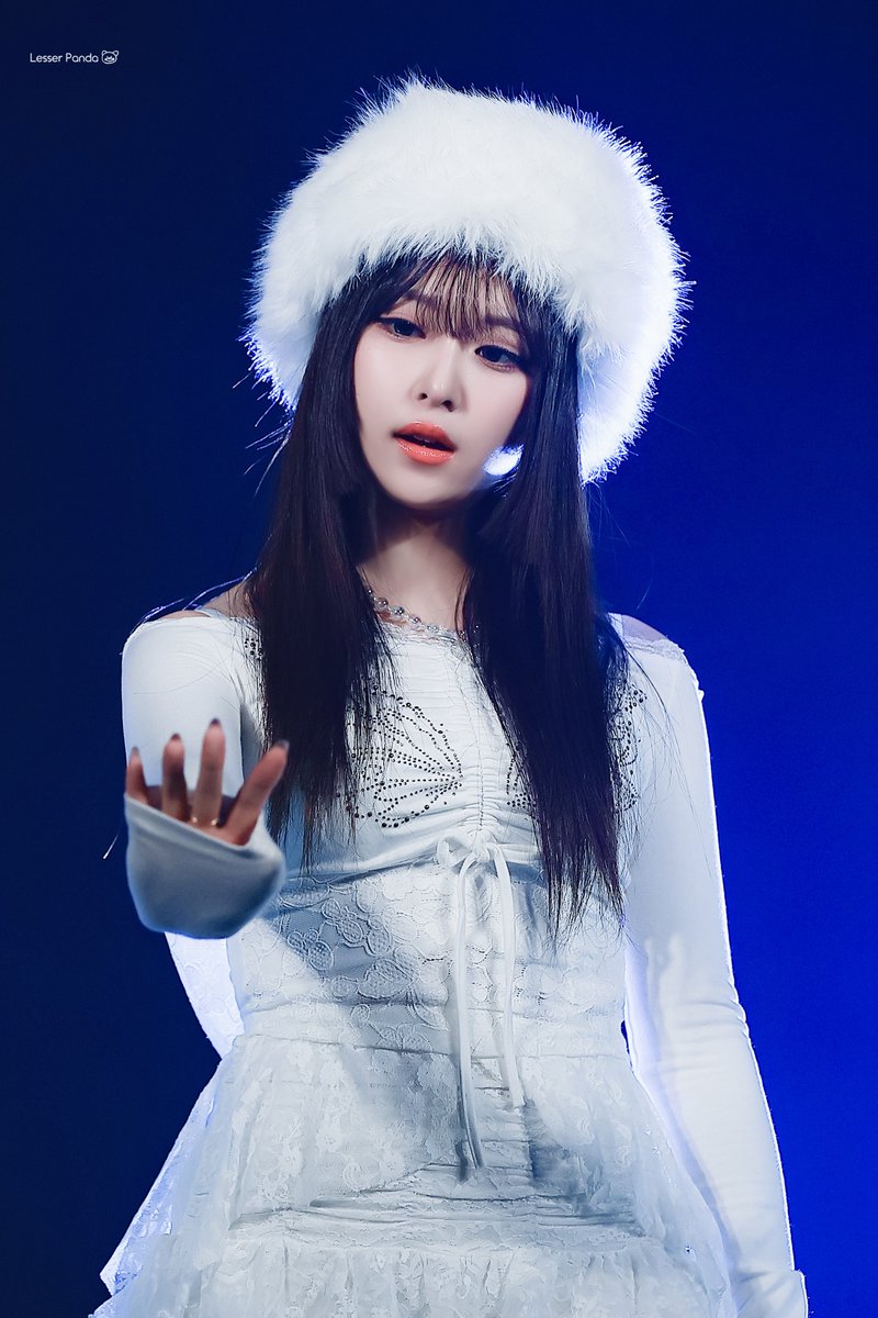 LesserPanda0702's tweet image. 250223 #FCLIVE_OSAKA HQ

화이팅🐹🤍

#리리카 #RIRIKA #リリカ
#아일리원 #ILY1 #アイリーワン
#大阪で輝く夏のILY1