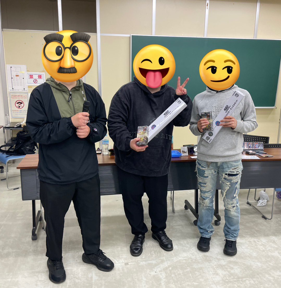 ponzukouryuukai's tweet photo. 第14回ぽんず交流会
全勝賞

クロキ（@genexbirdman）
使用: M∀LICE

ていび（@teibi_trp）
使用: M∀LICE

#ぽんず交流会
#遊戯王交流会 https://t.co/p5wNBjAkSi