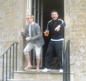 Alan Wright (@viallimus) on Twitter photo 