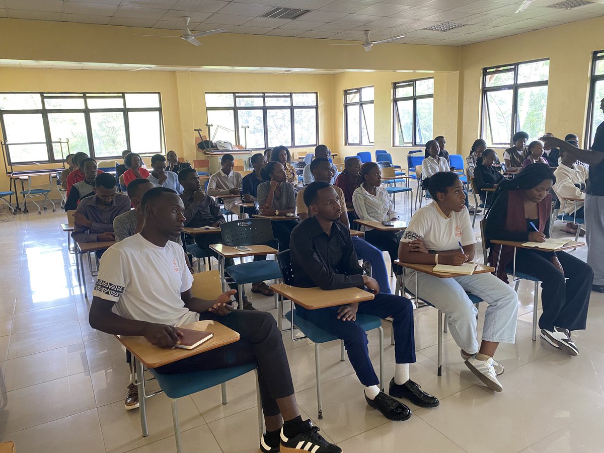 scora_medsar's tweet photo. Day 2 ! 
CB camp happening now !
Alot of experience and knowledge being shared 🥳🥳 https://t.co/QdglA0Cq9n