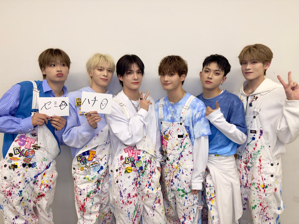 [📸]

DXTEEN 5TH SINGLE
『Tick-Tack』発売記念
楽天ブックス限定イベント

ご参加いただいたNICOのみなさん
ありがとうございました！☺︎
お楽しみいただけましたか？

･･━━･･━━･･━━･･━━･･
𝐃𝐗𝐓𝐄𝐄𝐍 𝟓𝐓𝐇 𝐒𝐈𝐍𝐆𝐋𝐄 "𝐓𝐢𝐜𝐤-𝐓𝐚𝐜𝐤" On Sale!!⏰