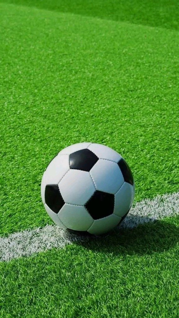 今日の試合は勝ちました👑🏆
よっしゃ、次に向けて行くぞー⚽️
息子の復活も期待したいです😆

足立の花火大会中止みたいですね🎇
今は雨はやんでますが、こちらもまた来年に期待☺️
さぁ帰るぞ〜🚗³₃🏠