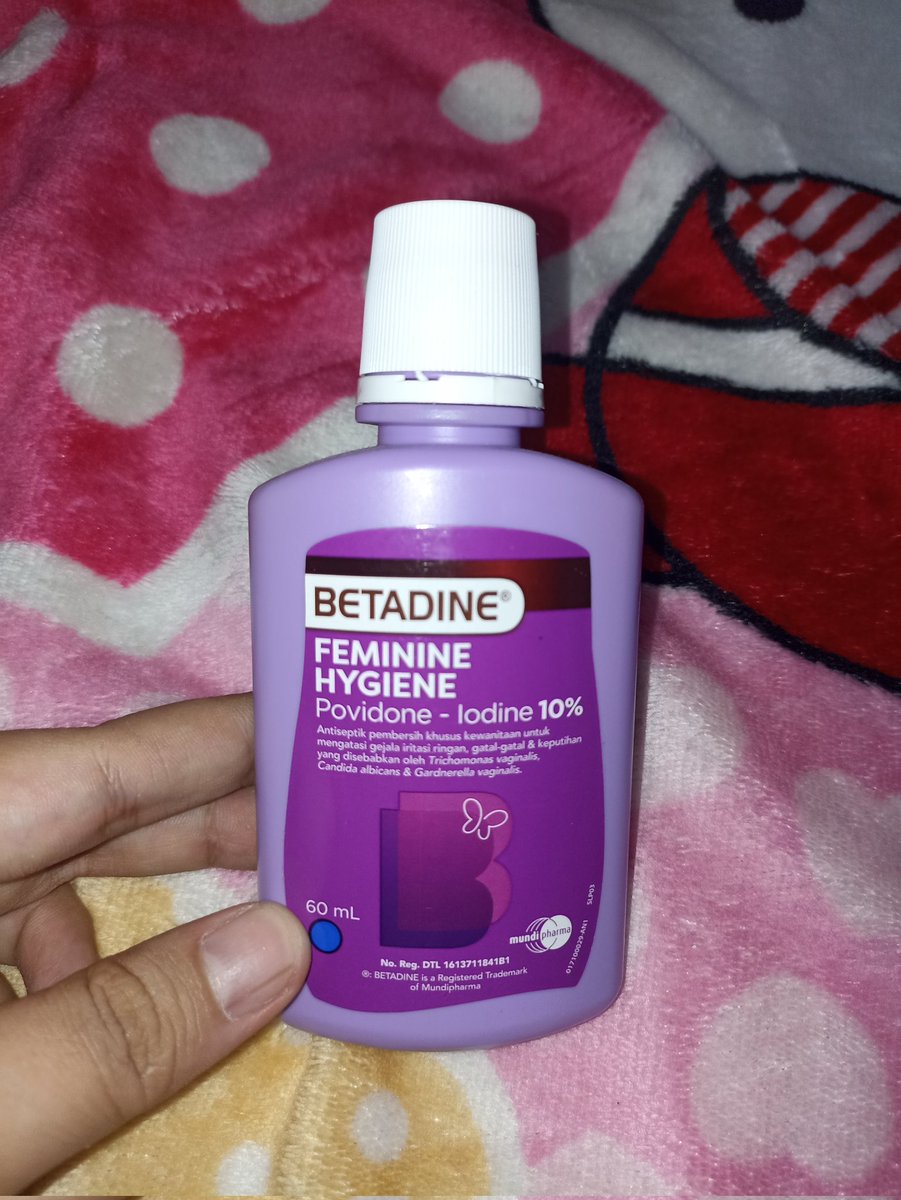 hurtedgirll's tweet photo. Betadine Feminine Hygiene! Masih segel + belum pernah dipake. aku jual 35k ajaa🫶🫶 https://t.co/9lFlsFAcl1