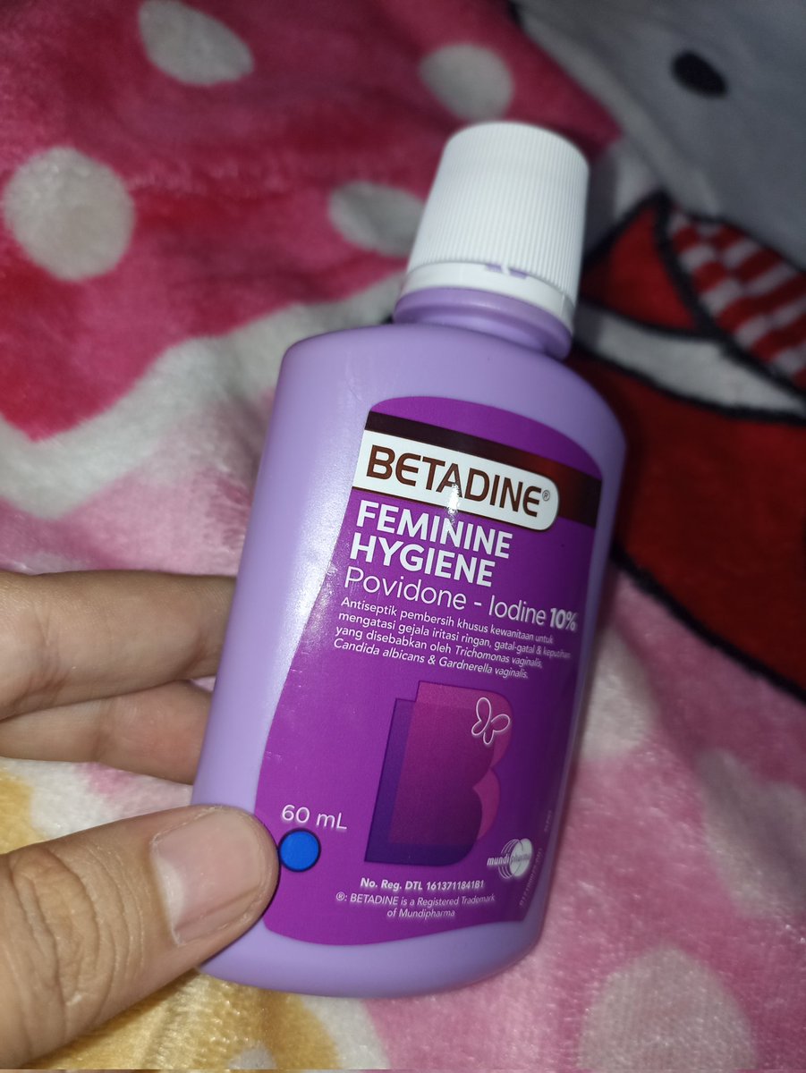 hurtedgirll's tweet photo. Betadine Feminine Hygiene! Masih segel + belum pernah dipake. aku jual 35k ajaa🫶🫶 https://t.co/9lFlsFAcl1