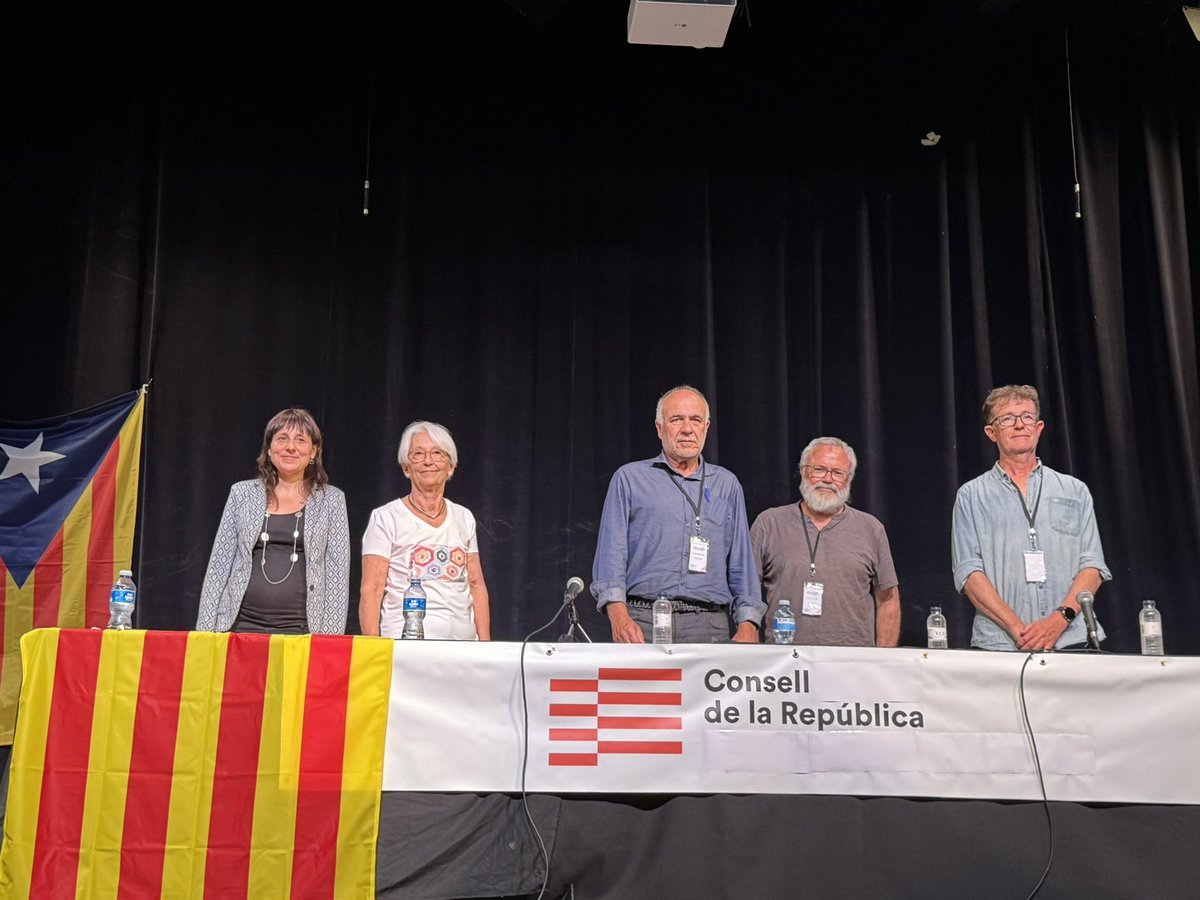 CLdR_ElPrat's tweet photo. Ja hem constituït la mesa de l’assemblea Territorial amb en Jordi Pradell de Molins com a President, Lluís Carreras d’Anglès com a Vicepresident i Jordi Ortiz de Vilamajor com a Secretari. @ConsellRep https://t.co/wjP73TGcGn