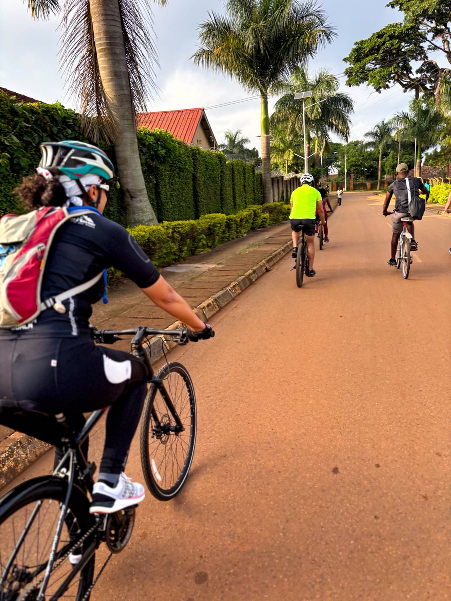 hotelnumber5ug's tweet photo. A few highlights from our first Cycling 🚴🏽‍♀️ 🚴Tour of Entebbe this morning, who knows, we might go an extra mile and create a Cycling Club 😅 to build a community that comes together to not only support each other’s fitness goals but also connect and socialize. 
#Entebbetown #FitnessGoals