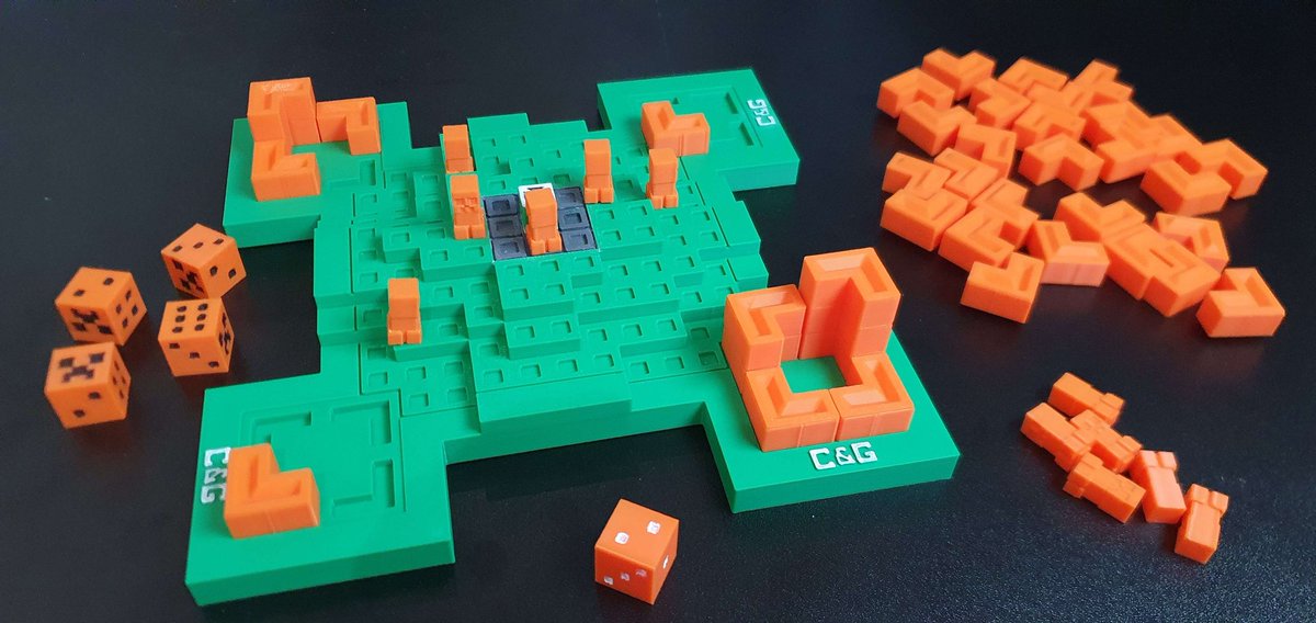 #TBT to when I tried to make a #minecraft inspired board game - youtu.be/bQZW0OwssgI?si…