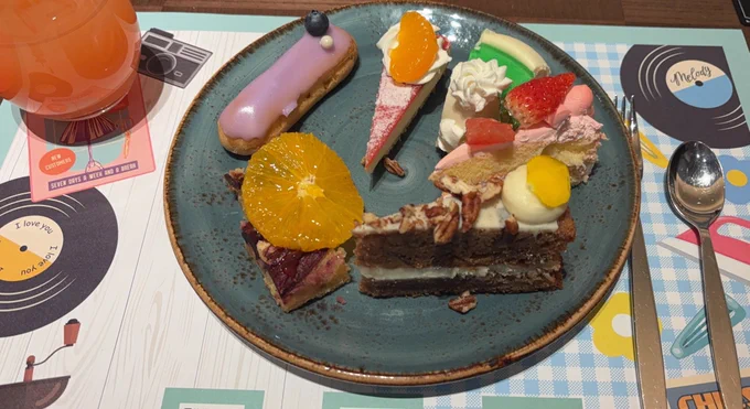 食いまくる姿