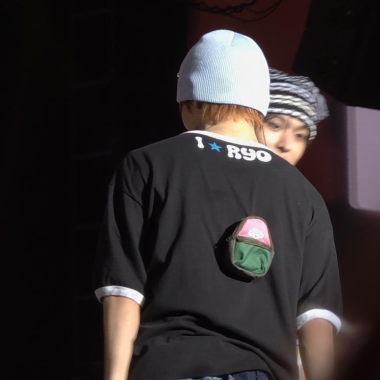 250531 로그인 자카르타 #NCTWISH_ASIA_TOUR #JAKARTA 
#사쿠야 #료
아기들 등에만 달려있었던 미니 백팩