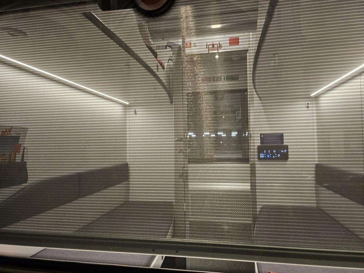 On commence à voir apparaître des voitures couchettes rénovées sur les Night Jet Paris-Berlin/Wien 🤩