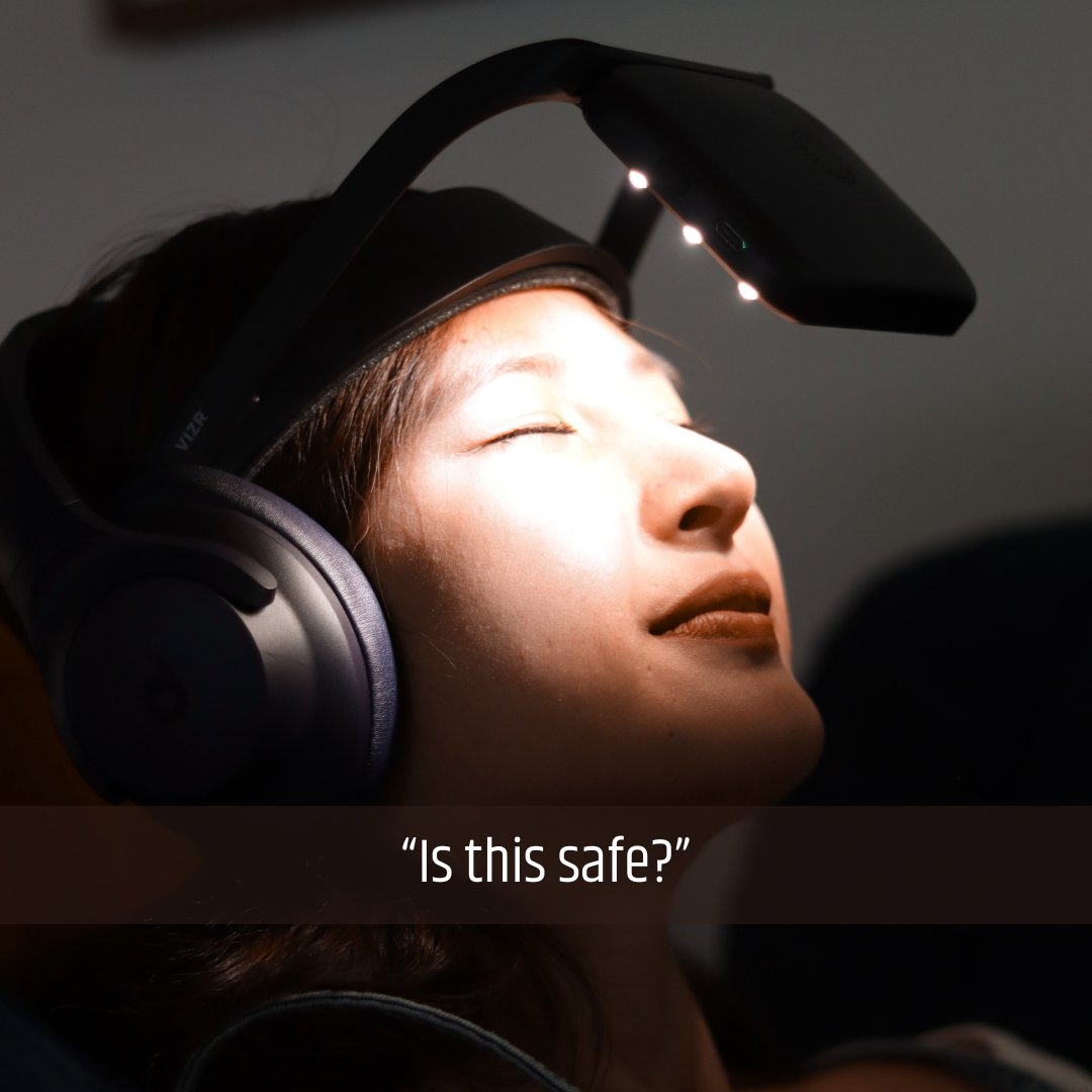 Meriamboldewijn's tweet photo. neuroVIZR is non-invasive & drug-free.

It doesn’t force your #brain  — it invites it to shift, gently.

Used safely by thousands. If you’re light-sensitive or epileptic, check first.

➡️ Next: “Is it worth it?” (Hint: coffee costs more per use.)

#neurovizr #BrainHealth #wellness