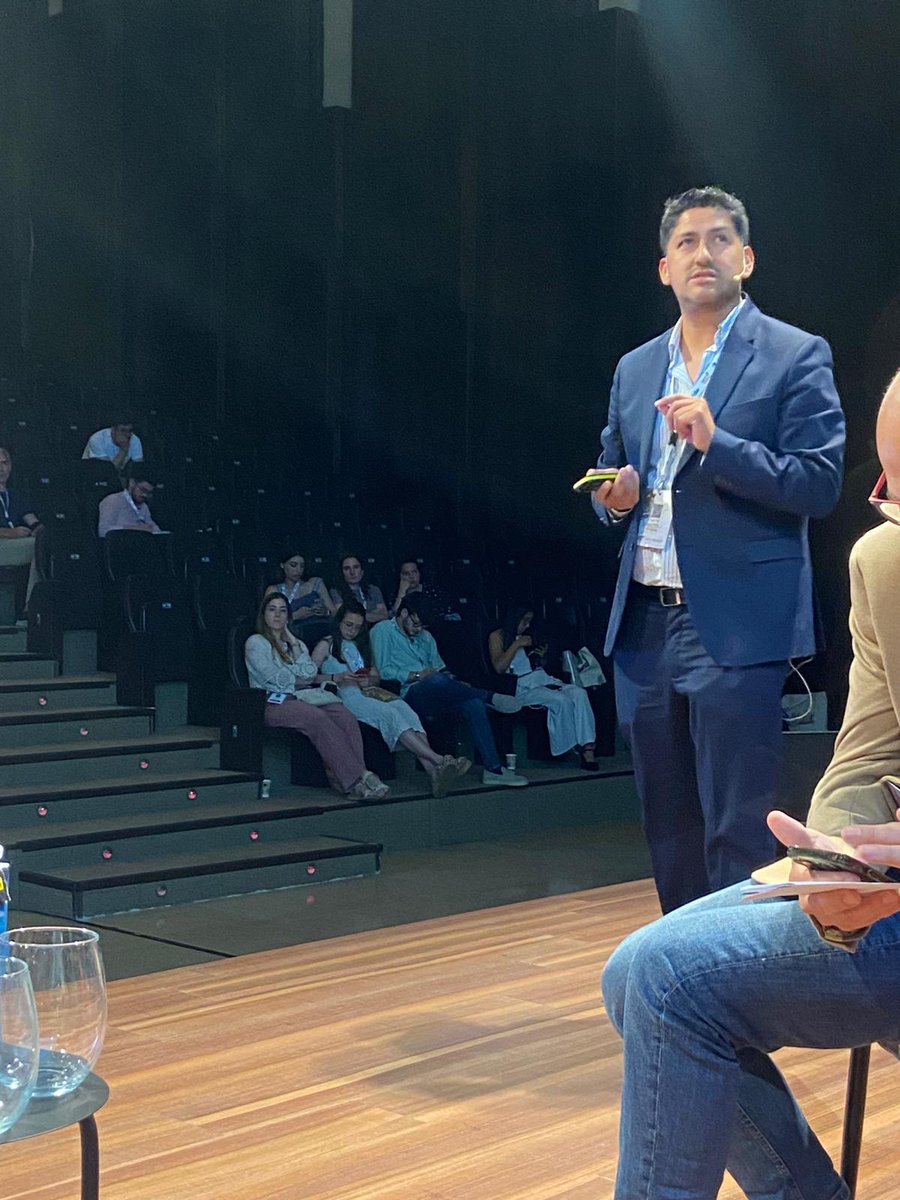 Dr. Vasquez Caicedo Muñoz, Moises tweet media