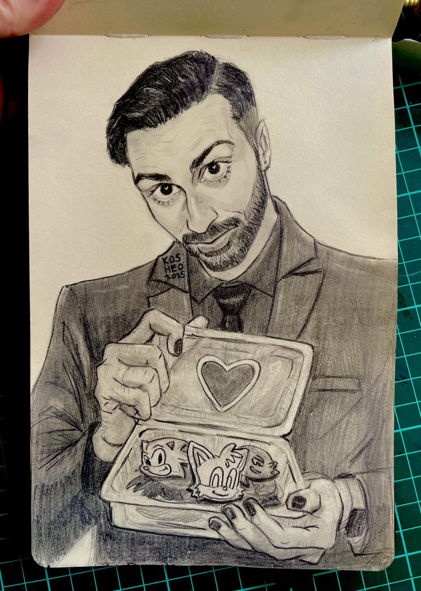 his_koshey's tweet photo. Happy birthday, @LeeMajdoub ❤️‍🔥❤️‍🔥❤️‍🔥
You're such a wonderful person, we love you so much❤️‍🔥❤️‍🔥

#leemajdoub #SonicTheHedgehog #agentstone https://t.co/sQz5i58LDF