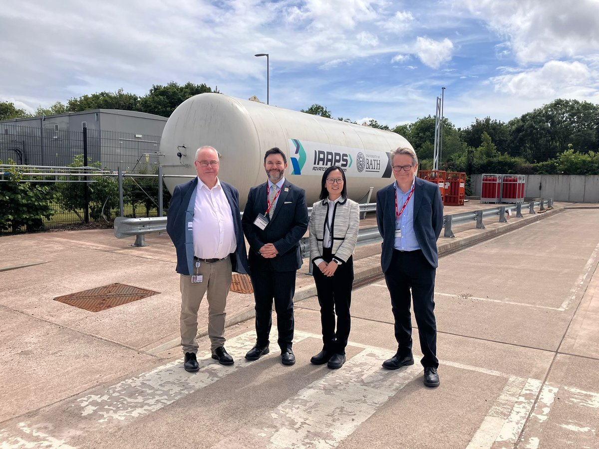 Had a great visit to the IAAPS Ltd facility this week - truly impressed by this model of British innovation that demonstrates our potential as a global tech hub.