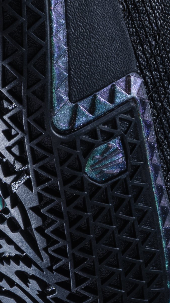 The ANTA KAI 2 “Triple Black” Releases Today at 10 AM ET 🔥🖤

INFO ➡️ hoh.news/LBv8XHp0c