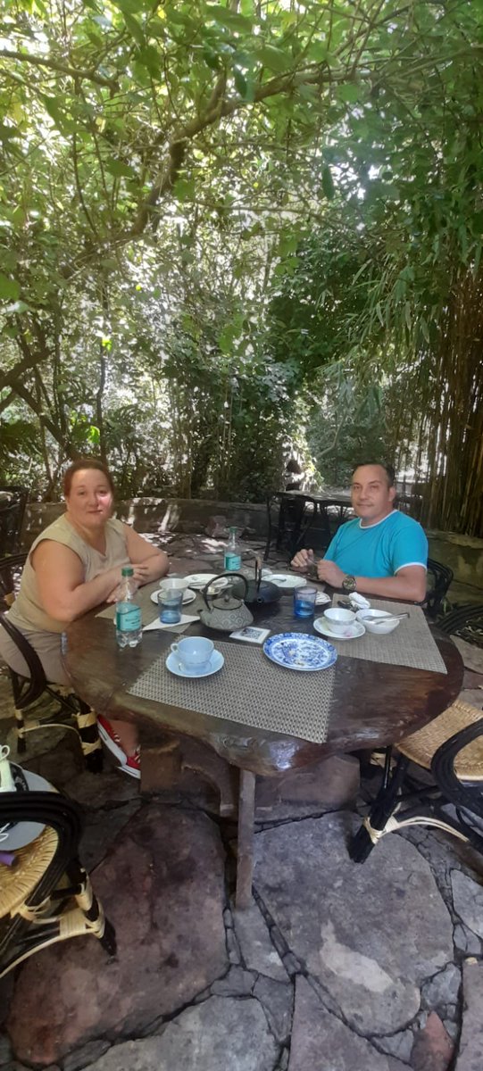 MerceGrando's tweet photo. Hola Paula y Santiago @todonoticias somos de Mendoza y los estamos viendo como todos los sábados. Hoy nos hicieron viajar a Mar del Plata! Les compartimos nuestra estadía en los Bosques de Peralta Ramos y la maravillosa experiencia de visitar @lacabanadelbosque. Saludos!!! https://t.co/K68L5F8Umi