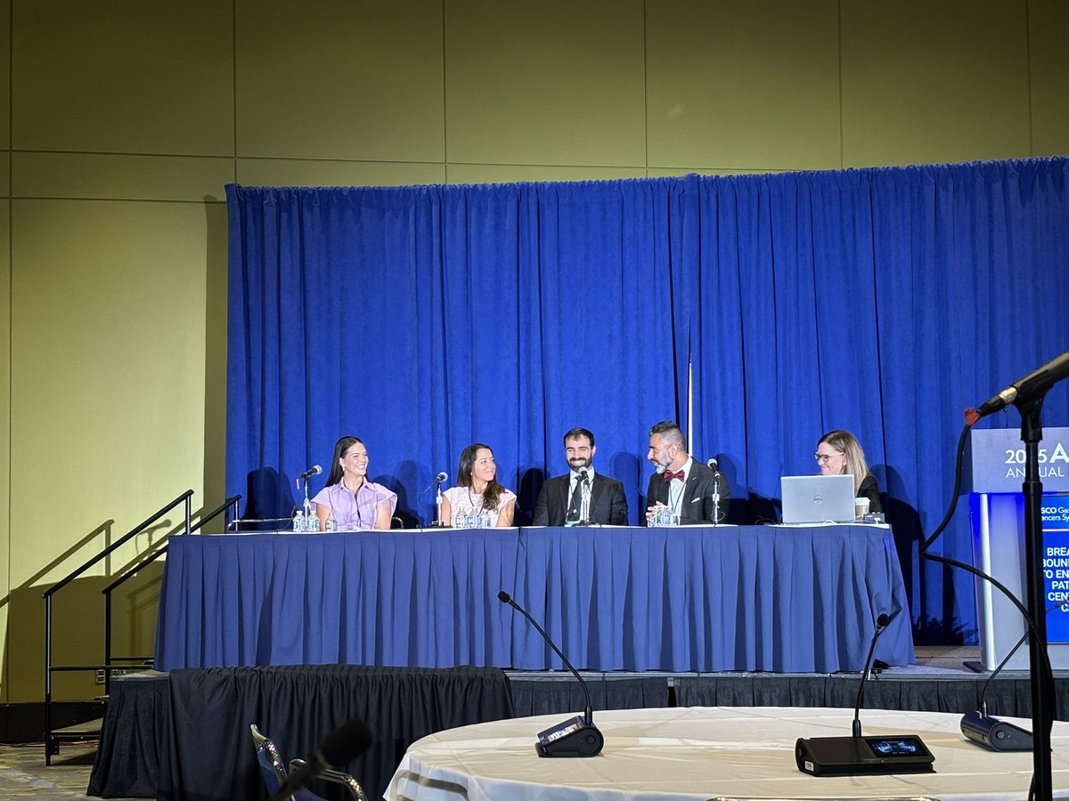 Christine Garcia, MD, MPH (@christinemphmd) on Twitter photo Amazing to see <a href="/TwoOncDocs/">TwoOncDocs</a> & <a href="/OncBrothers/">Oncology Brothers</a> at <a href="/OncMedEdCoP/">ASCO OncMedEdCoP</a> morning meeting! Inspired by your #meded work! <a href="/DrKarineTawagi/">Karine Tawagi MD</a> - Way to rep our <a href="/ASCO/">ASCO</a> LDP ESP 2025 class! Amazing to see <a href="/TwoOncDocs/">TwoOncDocs</a> & <a href="/OncBrothers/">Oncology Brothers</a> at <a href="/OncMedEdCoP/">ASCO OncMedEdCoP</a> morning meeting! Inspired by your #meded work! <a href="/DrKarineTawagi/">Karine Tawagi MD</a> - Way to rep our <a href="/ASCO/">ASCO</a> LDP ESP 2025 class!