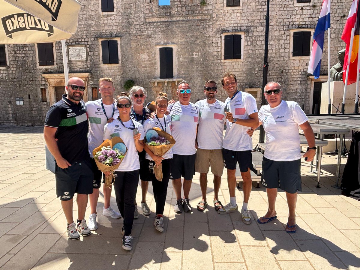 FINOfficial_'s tweet photo. 🥈 4x1500 D'ARGENTO

💙 L’Italia chiude in bellezza gli Europei di nuoto in acque libere a Stari Grad conquistando l’argento nella 4x1500 con Giulia Gabbrielleschi, Ginevra Taddeucci, Marcello Guidi e Gregorio Paltrinieri 👏

#fondo #acquelibere #azzurri #openwater #starigrad2025 https://t.co/ZW7KbcrqRh