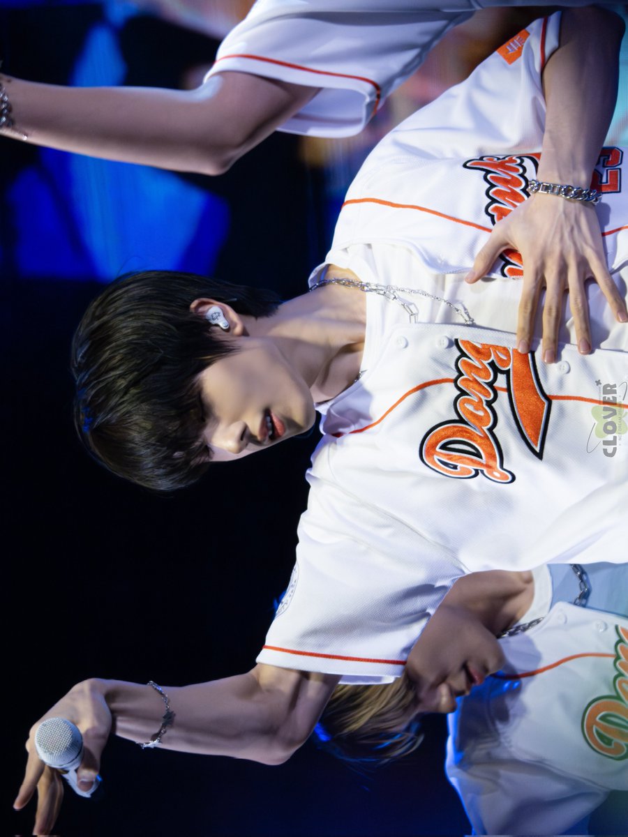 250528 동국대 봄 축제 대동제 HQ
지성 옆태 좋아하는 사람~ 하이🙋🏻
#NCT #NCTDREAM #지성 #JISUNG #チソン #志晟 #지성뵤블