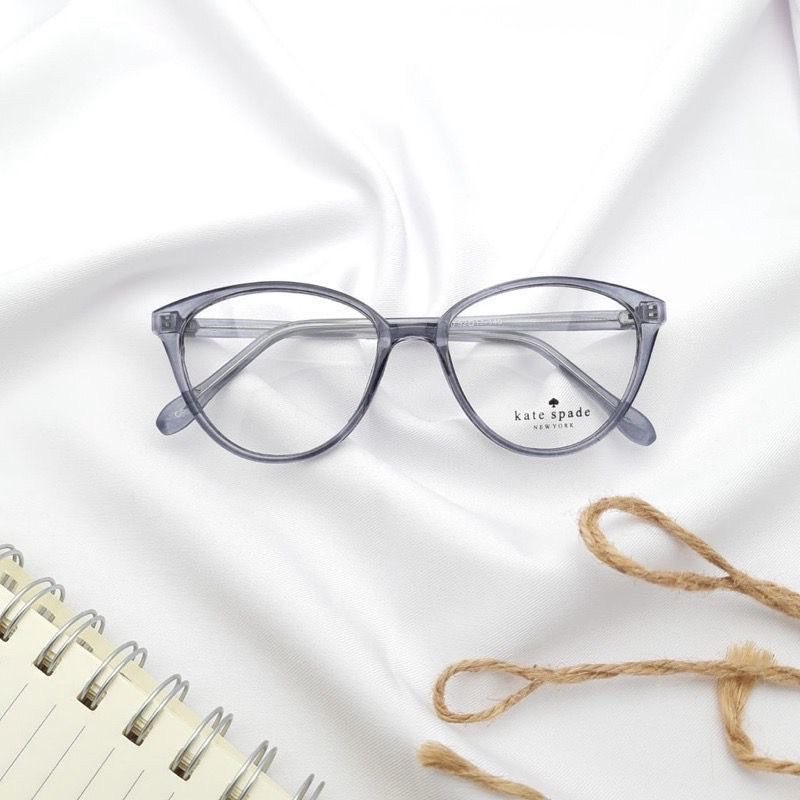 notevenastone's tweet image. Minusku padahal banyak tapi aku beli kacamata di toko ini ga nyampe 200 rb sekalian sama photochromicnya juga padahal. Mantep sihh 

s.shopee.co.id/9f8lk1u02r