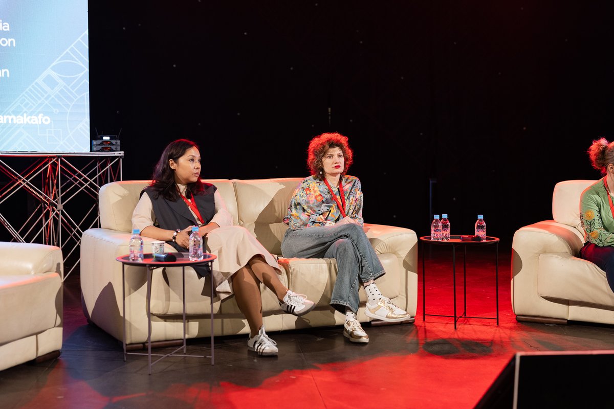 PointConference tweet media