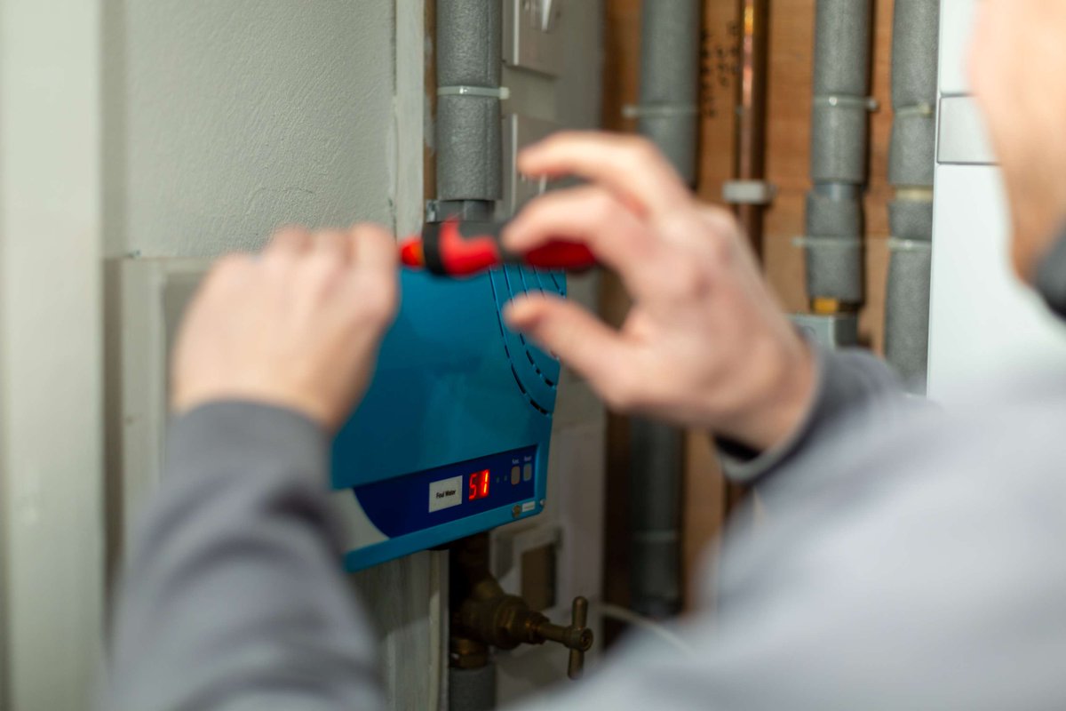 ppsgroupuk's tweet image. Cheap pump systems often lead to big repair bills, flooding, damage, and failure.

At PPS, we design reliable, long-term solutions and offer service plans to keep your system running smoothly.

Visit our website: ppspumps.com/what-we-offer/

#PPS #PumpSolutions #BasementProtection