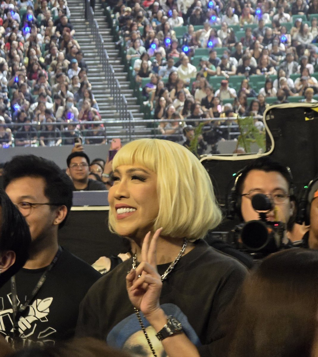 Philippine Concerts (@philconcerts) on Twitter photo Spotted Vice Ganda at the Philippine Arena for Simula at Wakas concert by SB19. #SaWWorldTourPH <a href="/livenationph/">Live Nation PH</a> Spotted Vice Ganda at the Philippine Arena for Simula at Wakas concert by SB19. #SaWWorldTourPH <a href="/livenationph/">Live Nation PH</a>