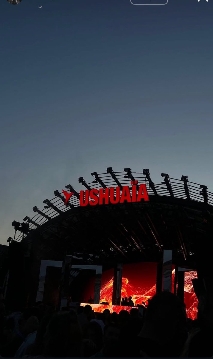 mina 🫧 tweet media