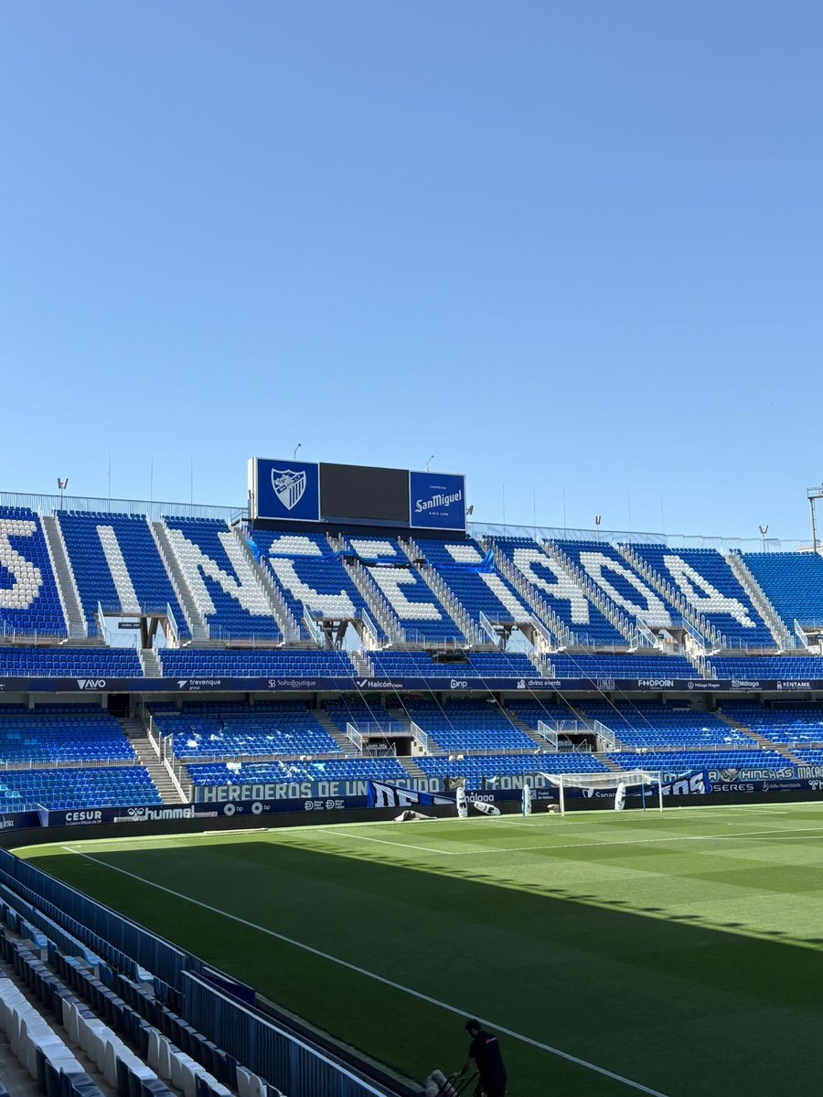 ⚠️ATENCIÓN MALAGUISTAS⚠️

Hoy sacaremos el tifo más grande de la historia de La Rosaleda, dedicado a todos los malaguistas que estamos y los que estuvieron.

Es por eso que pedimos la colaboración de todos los aficionados, especialmente de los ubicados en Gol Alto.