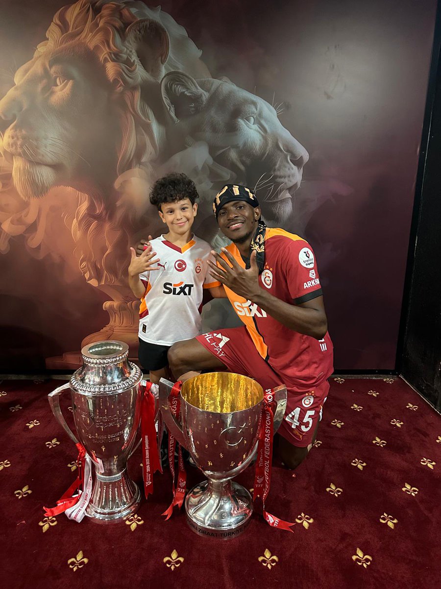 R✝️verthechamp RR7🧤🧤🧤 tweet media