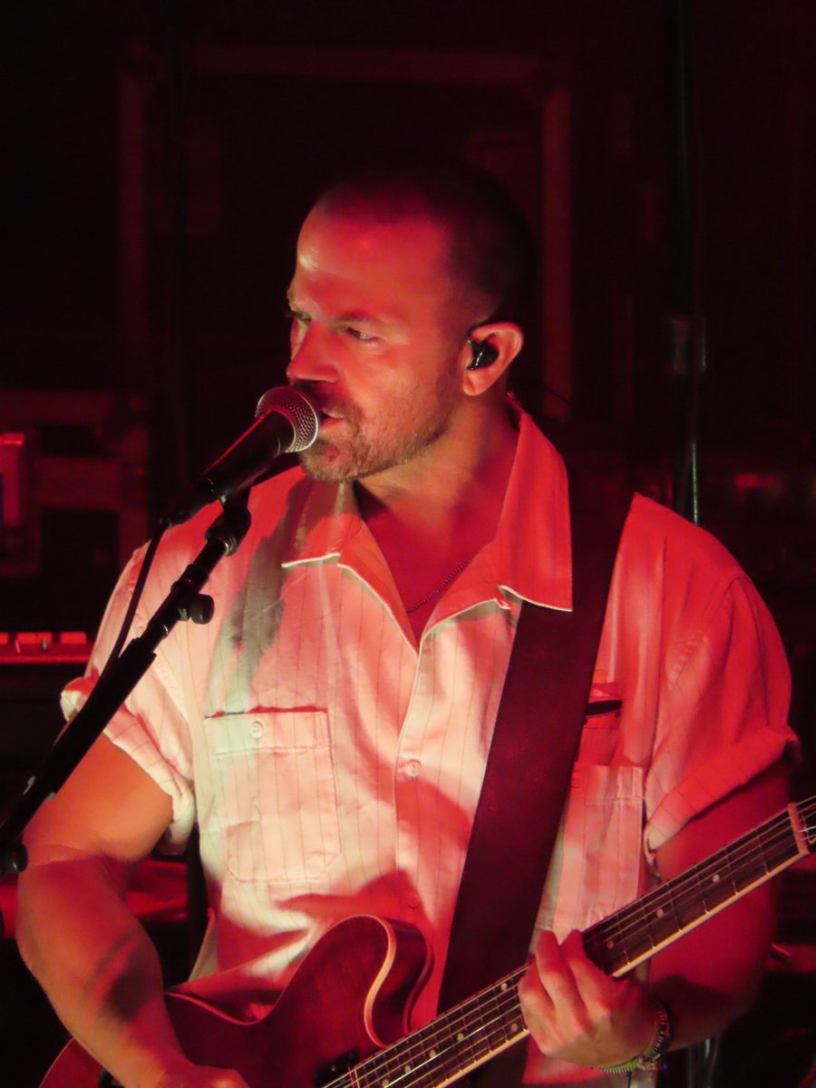 Tracey C tweet media