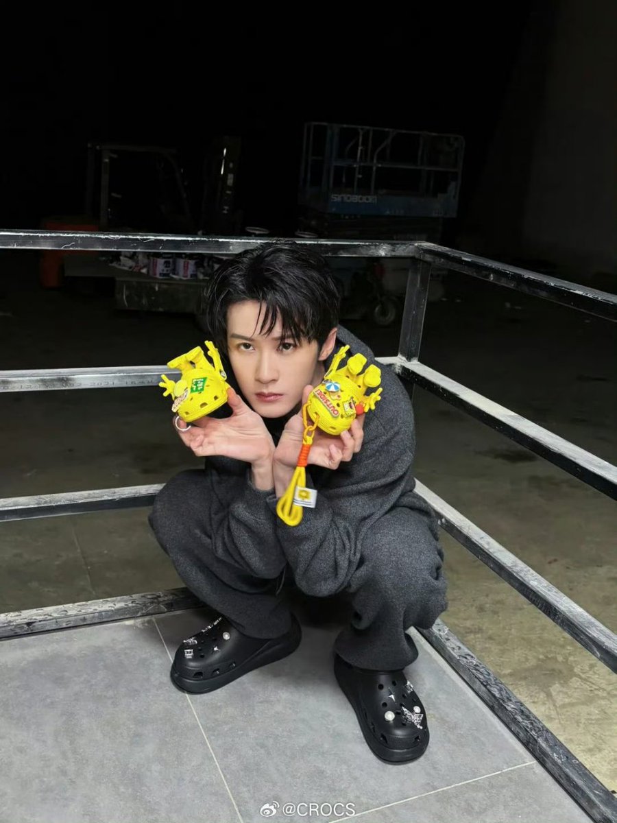TanJianci for CROCS #檀健次