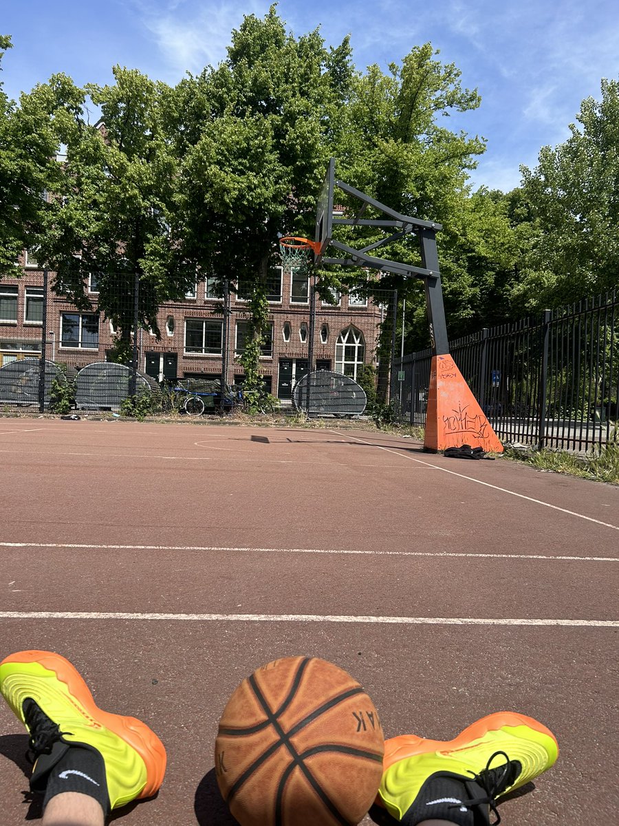 Life without a twitchcon ticket in Rotterdam