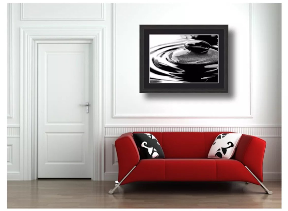 Sometimes you have to bring out the big boys! Finishing off this weeks drawings with @fabercastelluk #jumbo #pencils - “Wet Pebbles” available now on my website