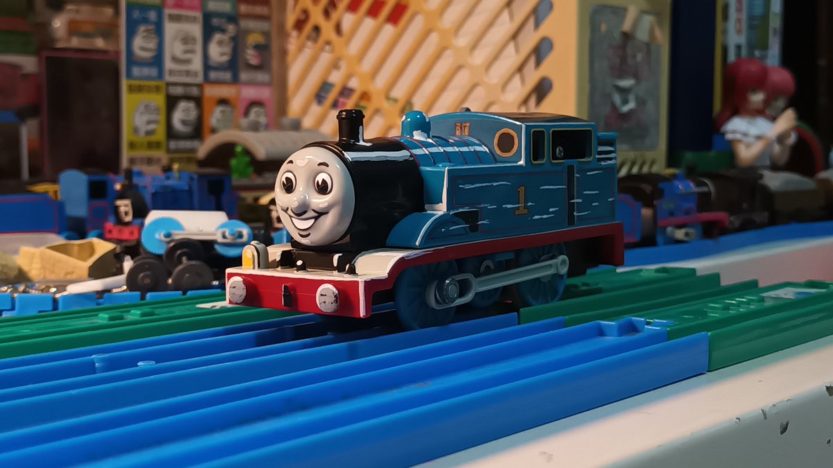 The RWS Thomas bugs me alot So I did shit so that he won't bug me ...