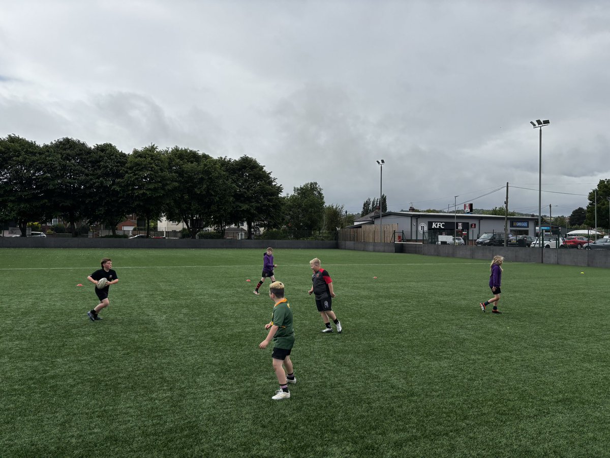 🏈Half Term Camp🏈

Great to see familiar faces, and some new once during our half term camps! Big thanks to <a href="/gele_rygbi/">Clwb Rygbi Abergele Juniors</a> and <a href="/moldrfc/">Mold Rugby Club</a> for hosting!
