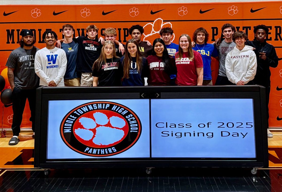 Brian Cunniff (@cmcsports) on Twitter photo College-bound student-athletes from <a href="/MTHSAthletics1/">MTHS Athletics</a> honored at signing ceremony
capeatlanticlive.com/article.php?id…
#CapeAtlanticLive College-bound student-athletes from <a href="/MTHSAthletics1/">MTHS Athletics</a> honored at signing ceremony
capeatlanticlive.com/article.php?id…
#CapeAtlanticLive
