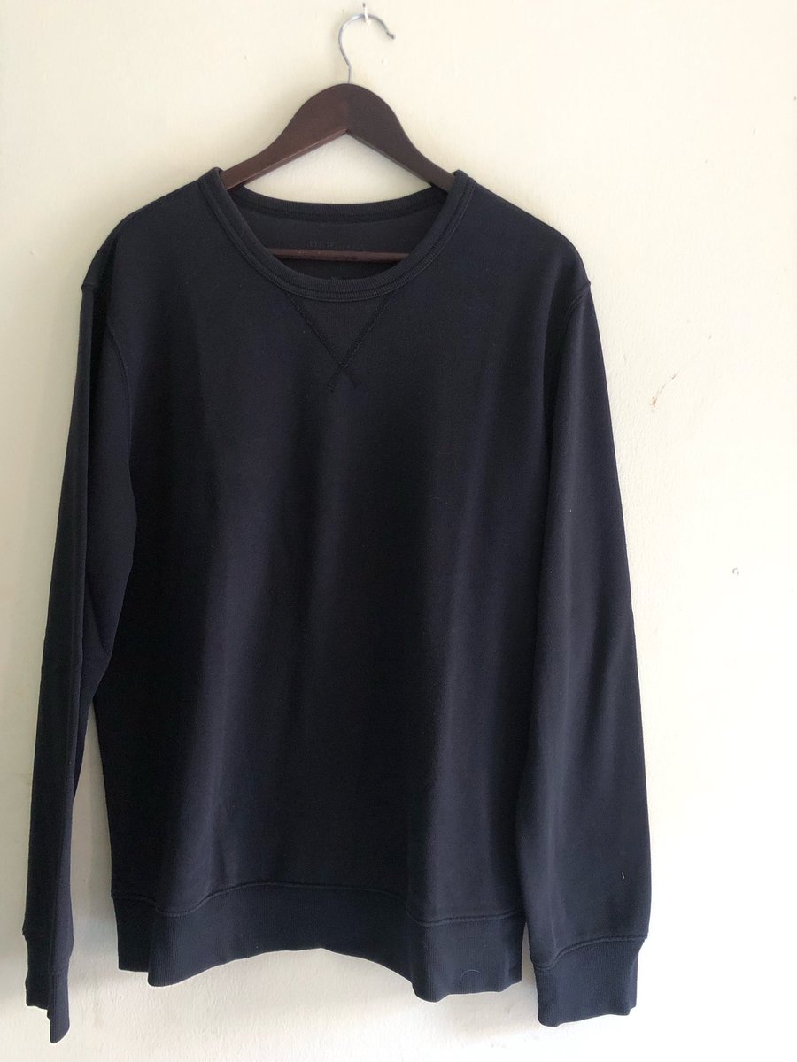 notdeka's tweet photo. @tanyarlfes Hay, aku lagi bongkar lemari aku nih banyak baju yg bener”aku ga pake lagi guys ada juga yg blum samsek aku pake. yg minat boleh dm aku ya atau https://t.co/0B9eondn93 boleh langsung chat aku ya lewat link tersebut. oiya buat yg mau liat harga di instagram bypure.loved https://t.co/hXjbjCvgI1