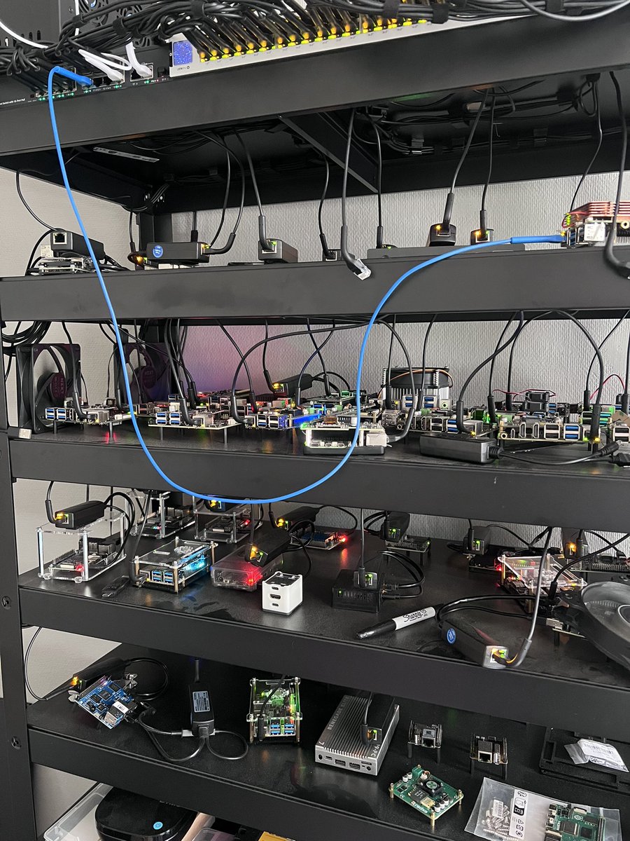 After a month or so of sitting (mostly, hence the dust) idle I’m using the rack for what is was built for 😅

Testing software across different types armhf, aarch64, riscv64, and x86 boards for an upcoming project 🥰