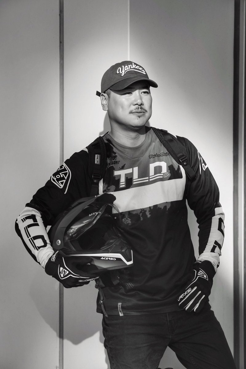 Аз жаргал, баяр хөөр таны юутай байхаас биш ямар хандлагатайгаас чинь шалтгаалдаг...

#АгнистынГэгээ