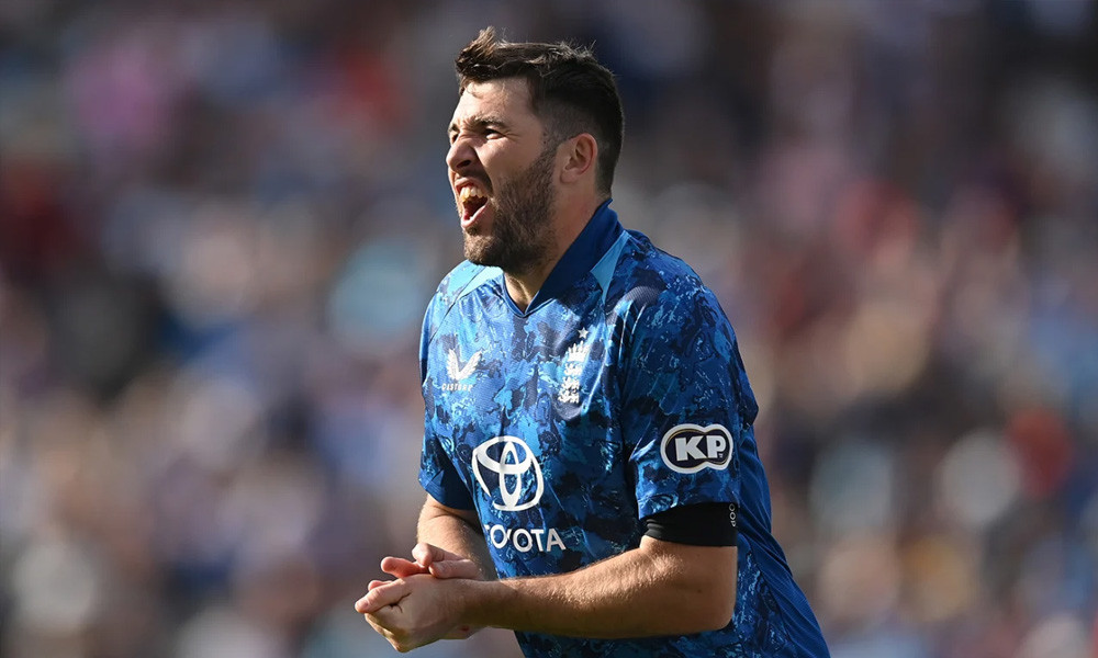 জেমি ওভারটন ছিটকে গেলেন: আঙুলের চোটে ওয়েস্ট ইন্ডিজ সিরিজ শেষ