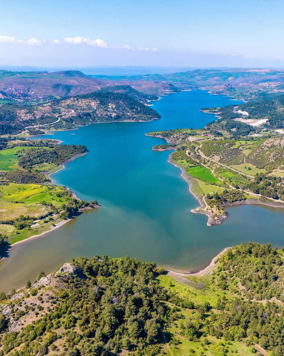 🌿 Çanakkale’nin can damarı: Atikhisar Barajı 💧 Şehrin içme suyu ihtiyacını karşılayan, doğayla iç içe bir nefes alanı…
Doğaya saygı duydukça, Atikhisar bize yaşam sunmaya devam ediyor.

#ÇanakkaleyiSeviyoruz #AtikhisarBarajı #ÇanakkaleDoğası #TemizSuTemizGelecek #Çanakkale