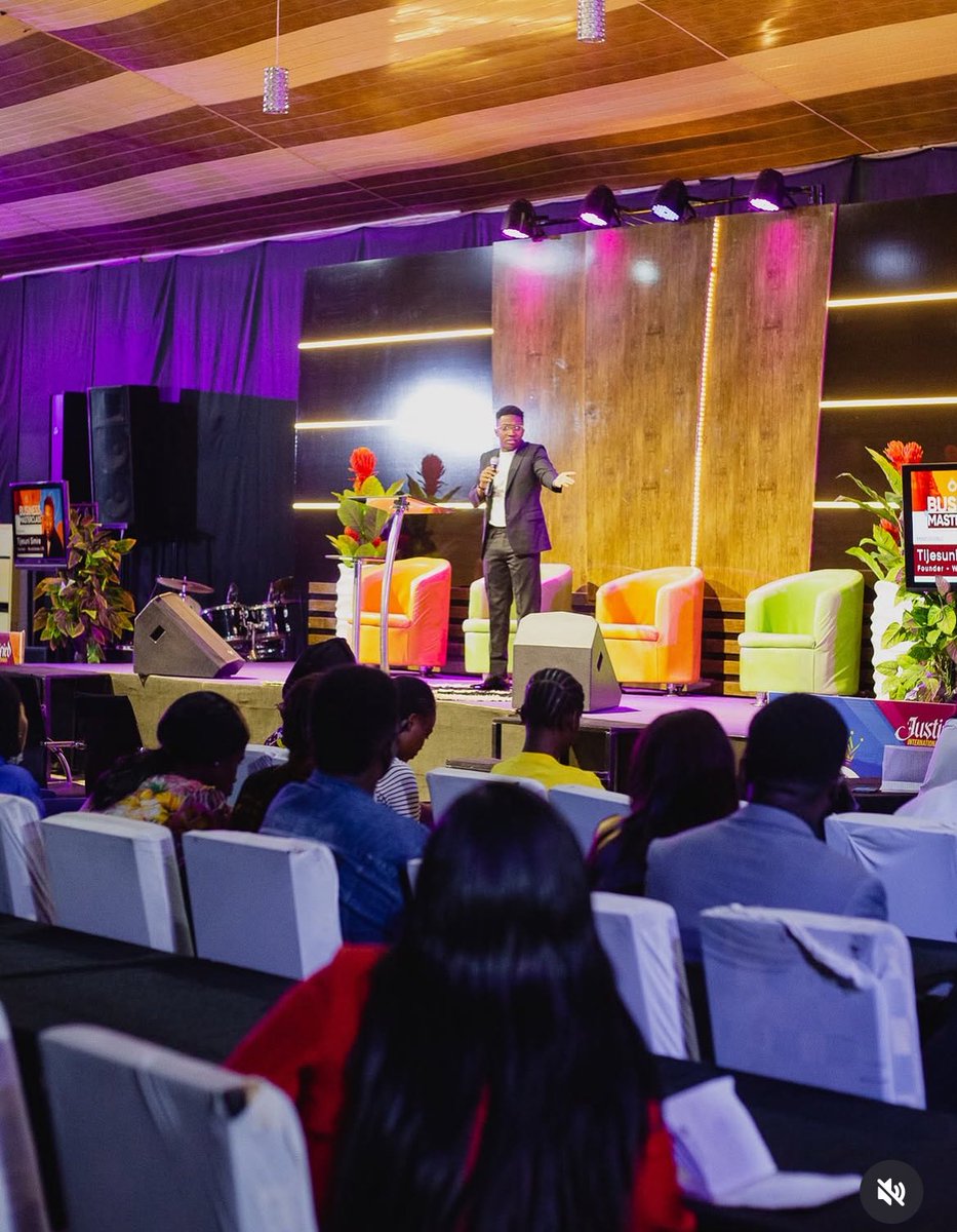 JustifiedGlobal's tweet image. WELCOME TO BUSINESS MASTERCLASS (DAY 2)🎊

Welcome to our online community! 🌟 We&apos;re glad you&apos;re here. Stay connected, follow our updates, and let&apos;s grow together. 

Opening scripture Psalms 122:1-8

justifiedchurch.com
#Justified
#Businessmasterclass